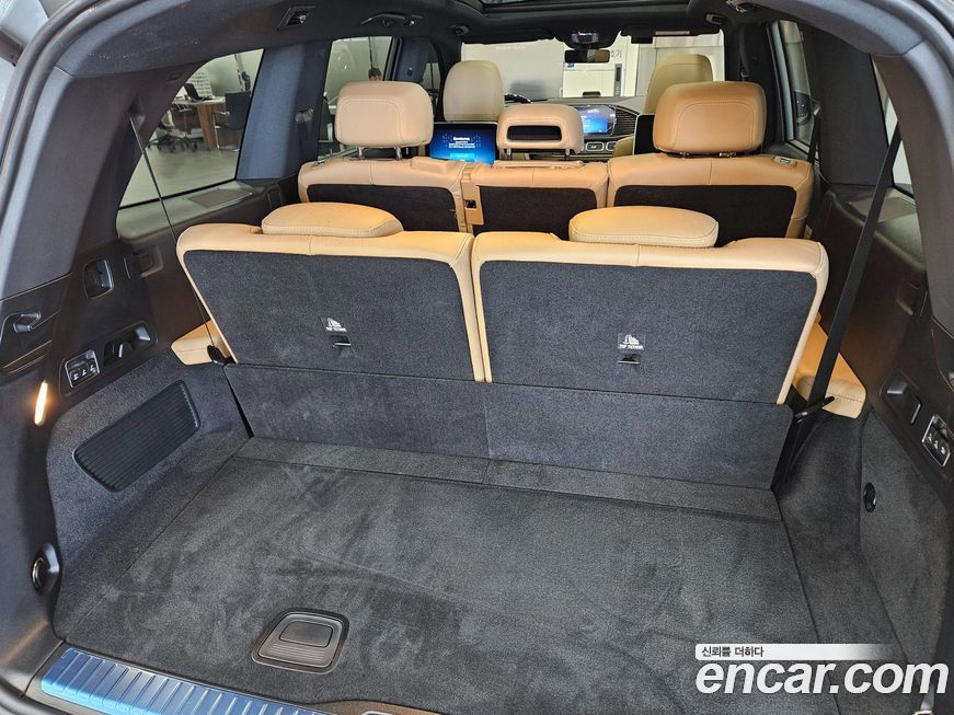 Mercedes-Benz GLS-Class 2025