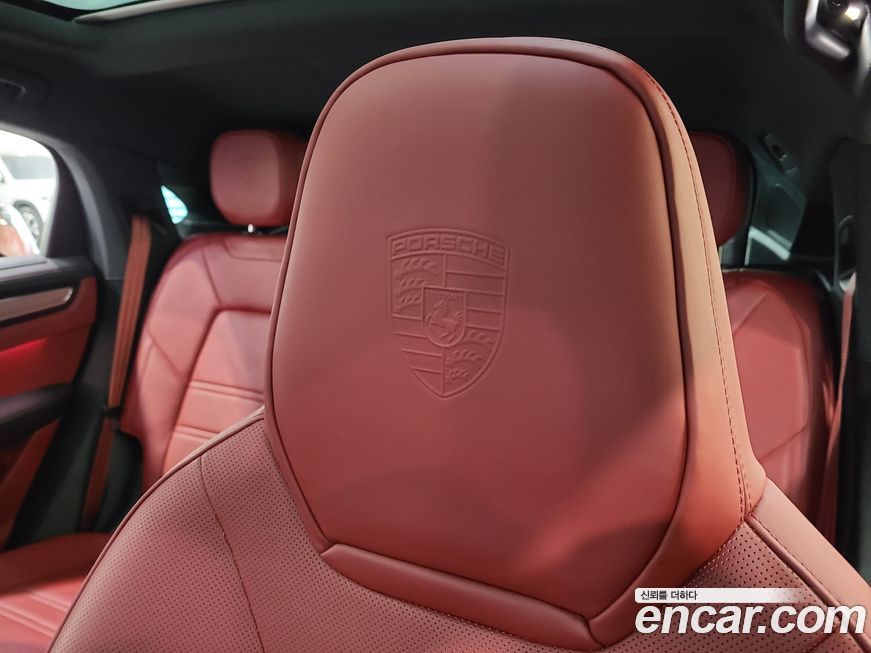Porsche Cayenne 2023