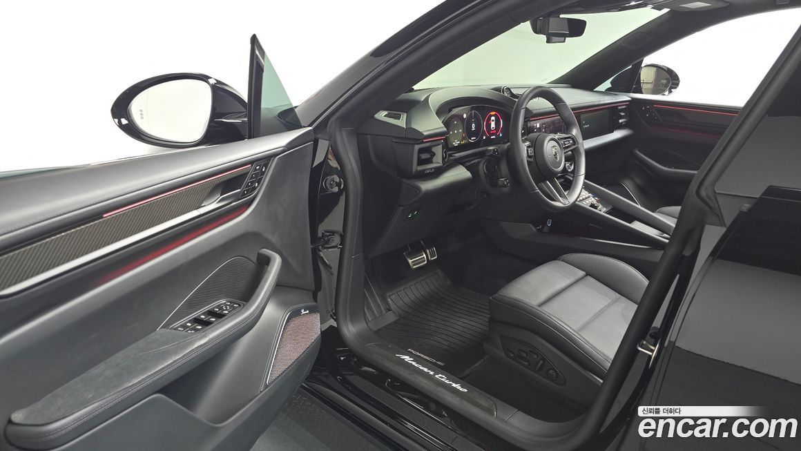 Porsche Macan 2025