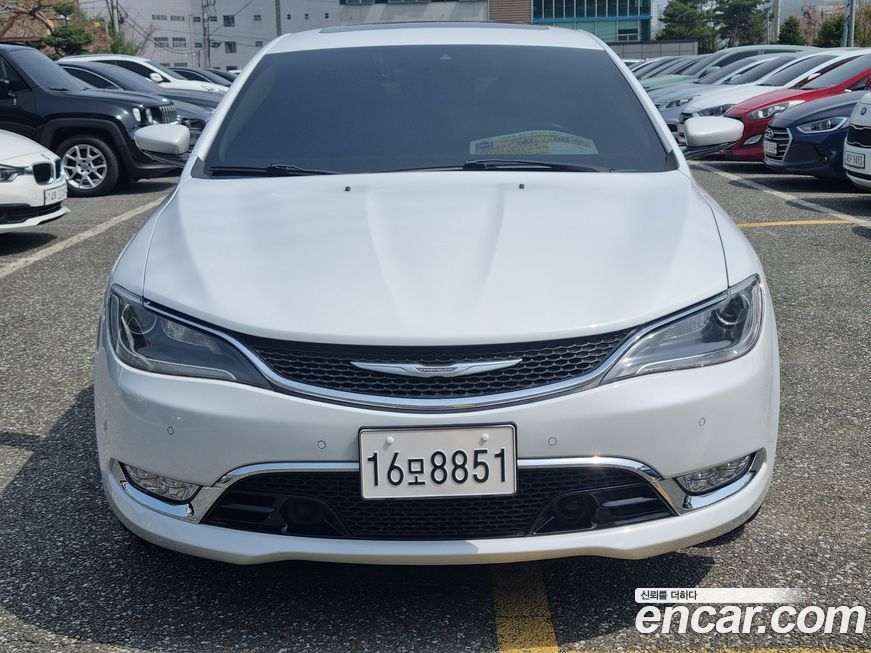 Chrysler 200 2015