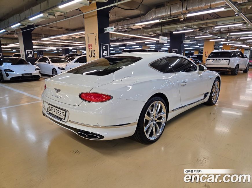 Bentley Continental 2023