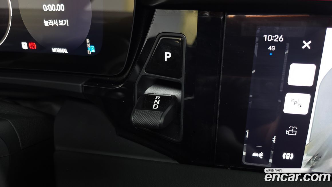 Porsche Macan 2025