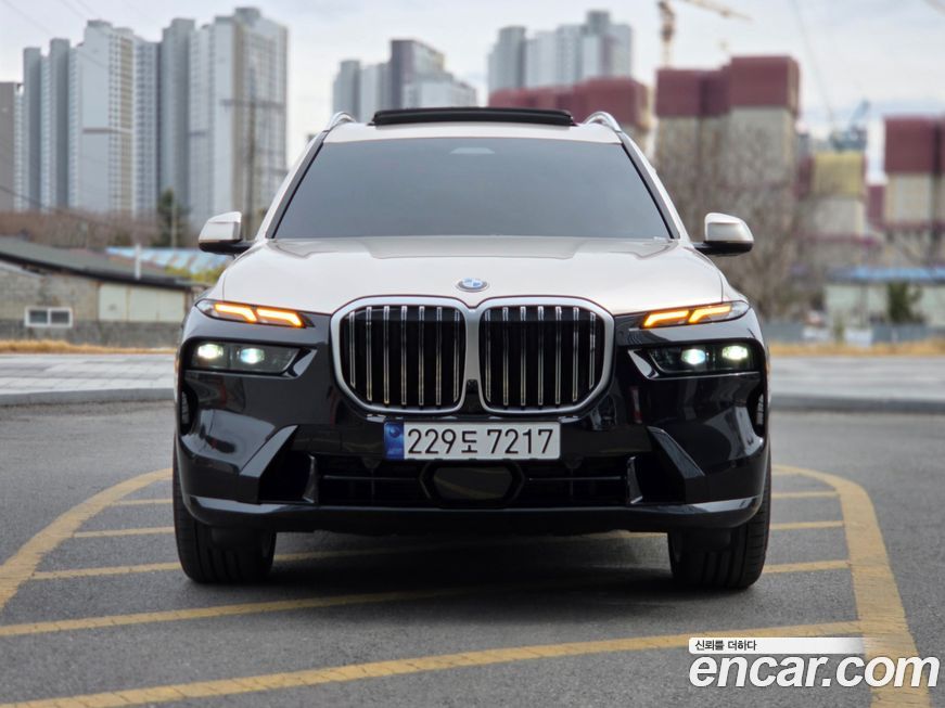 BMW X7 2024