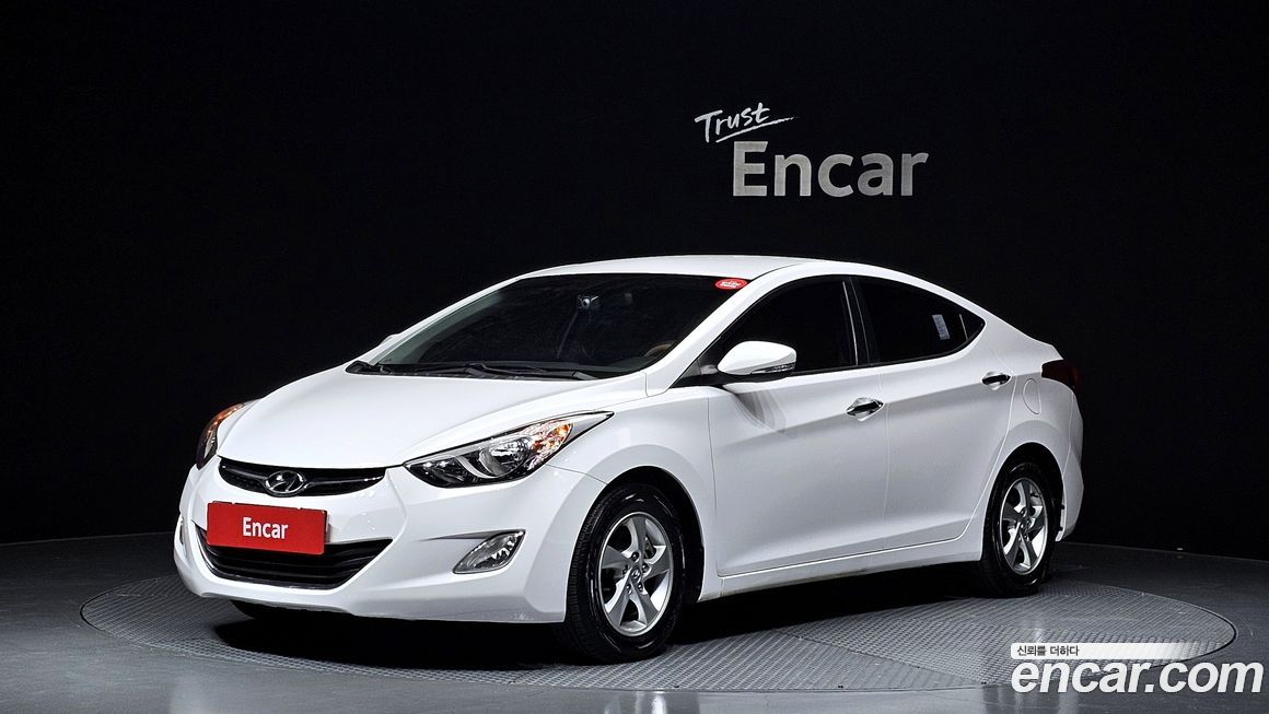 Hyundai AVANTE 2012