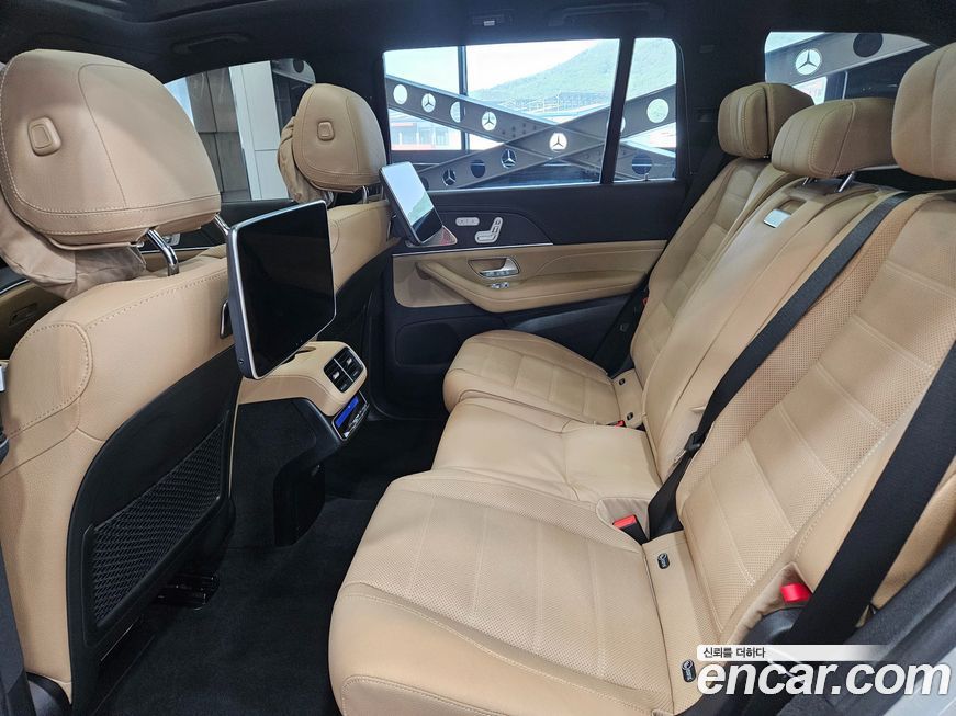 Mercedes-Benz GLS-Class 2025