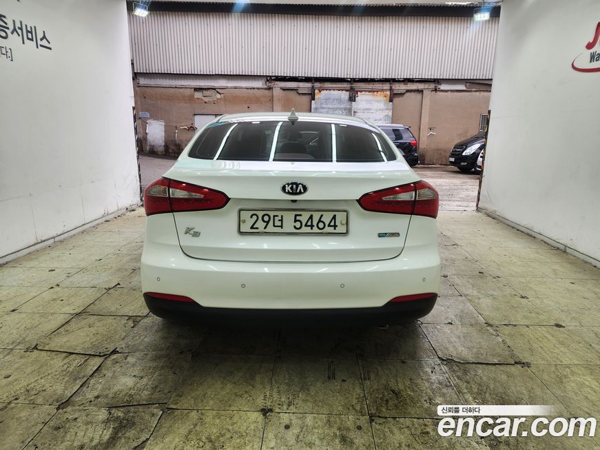 Kia K3 2015