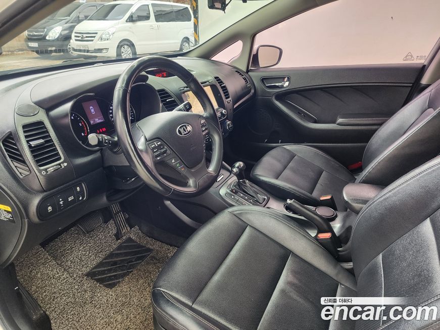 Kia K3 2015