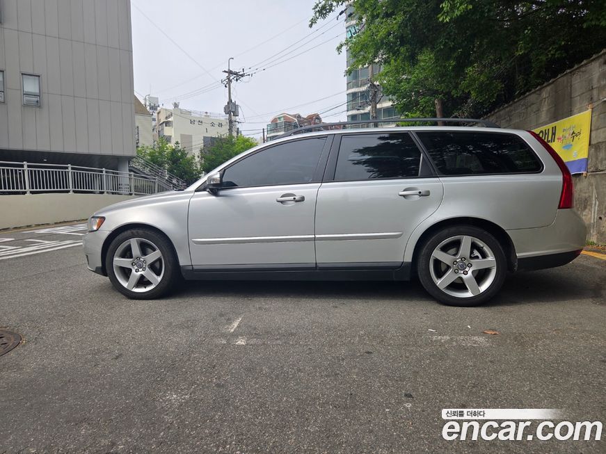 Volvo V50 2010