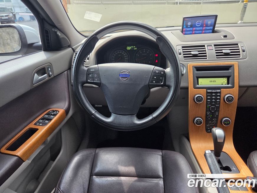 Volvo V50 2010