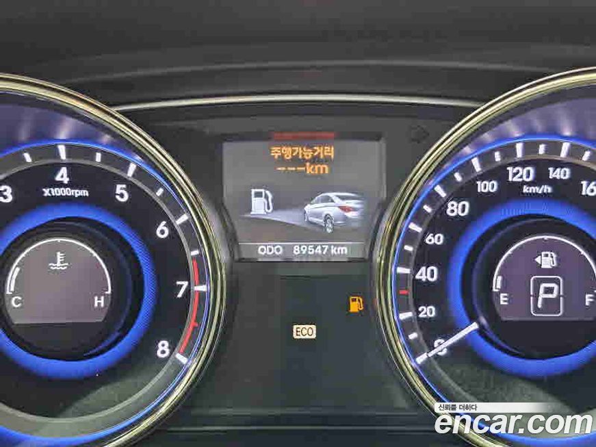 Hyundai Sonata 2010