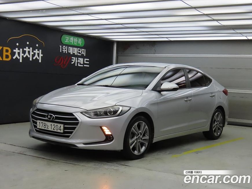 Hyundai AVANTE 2017