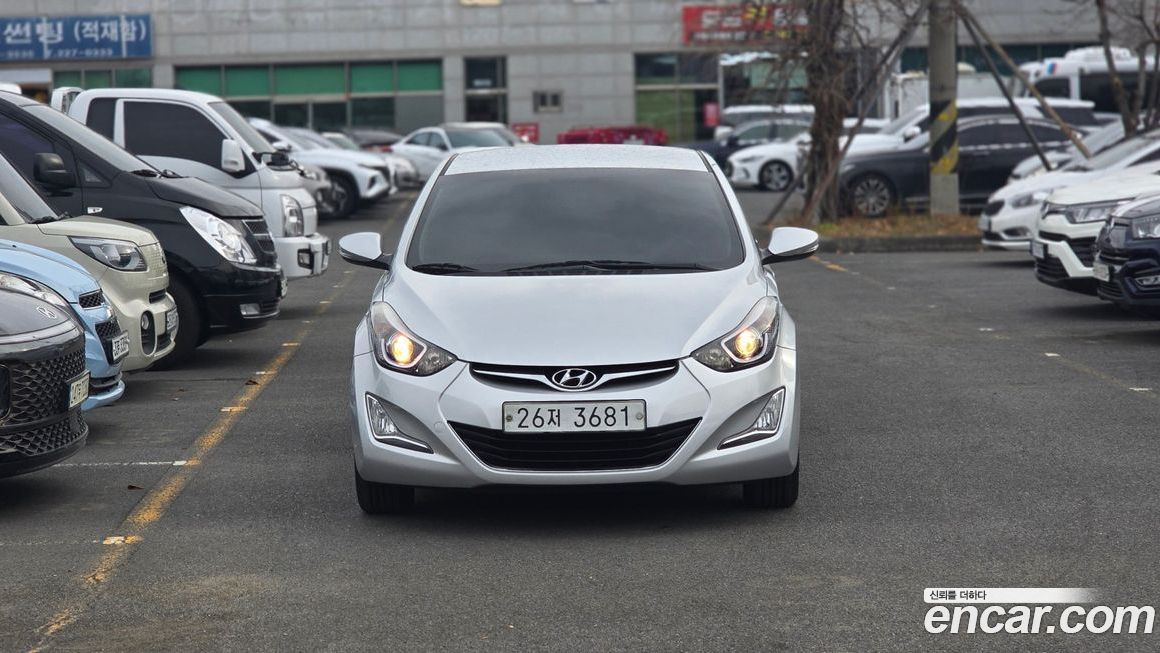 Hyundai AVANTE 2015
