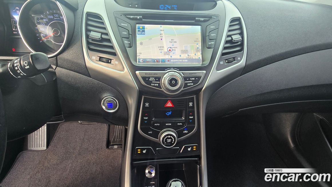 Hyundai AVANTE 2015