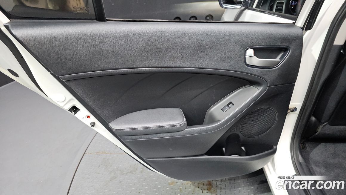 Kia K3 2017