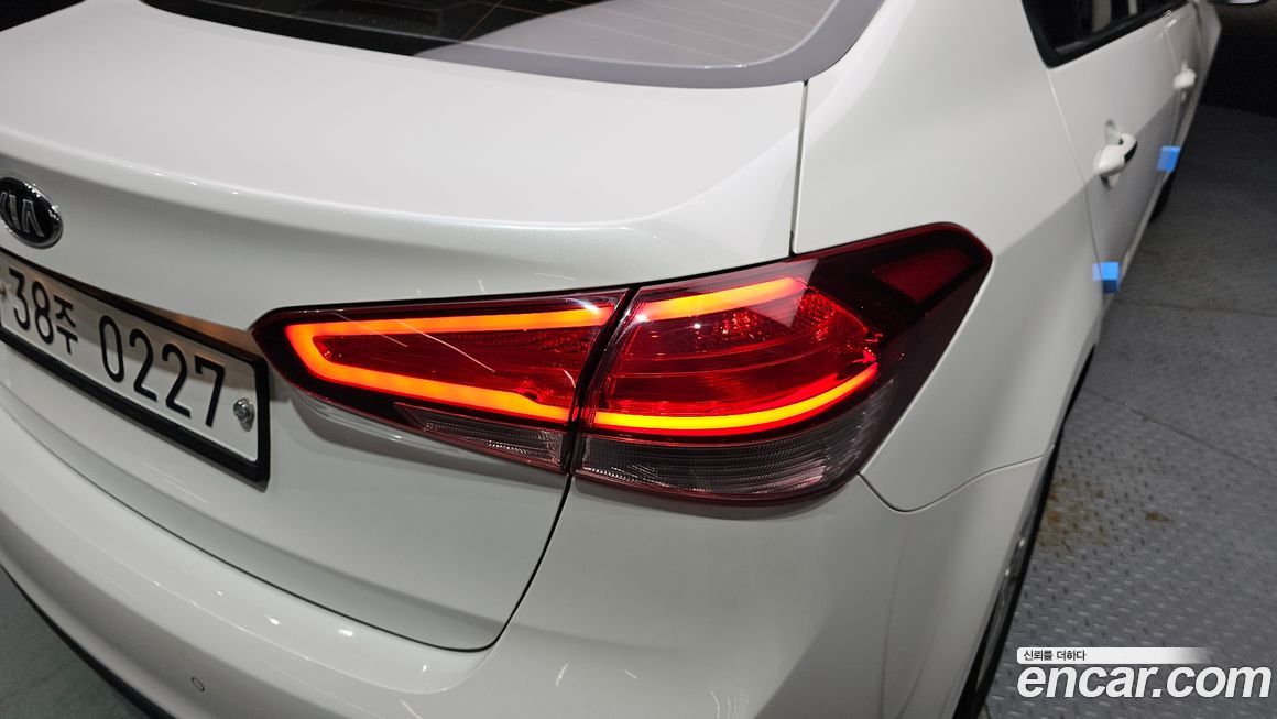 Kia K3 2017