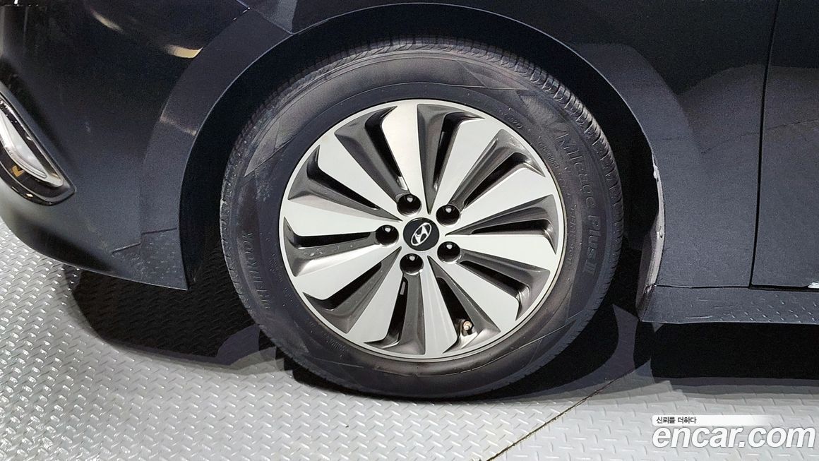 Hyundai Grandeur 2017