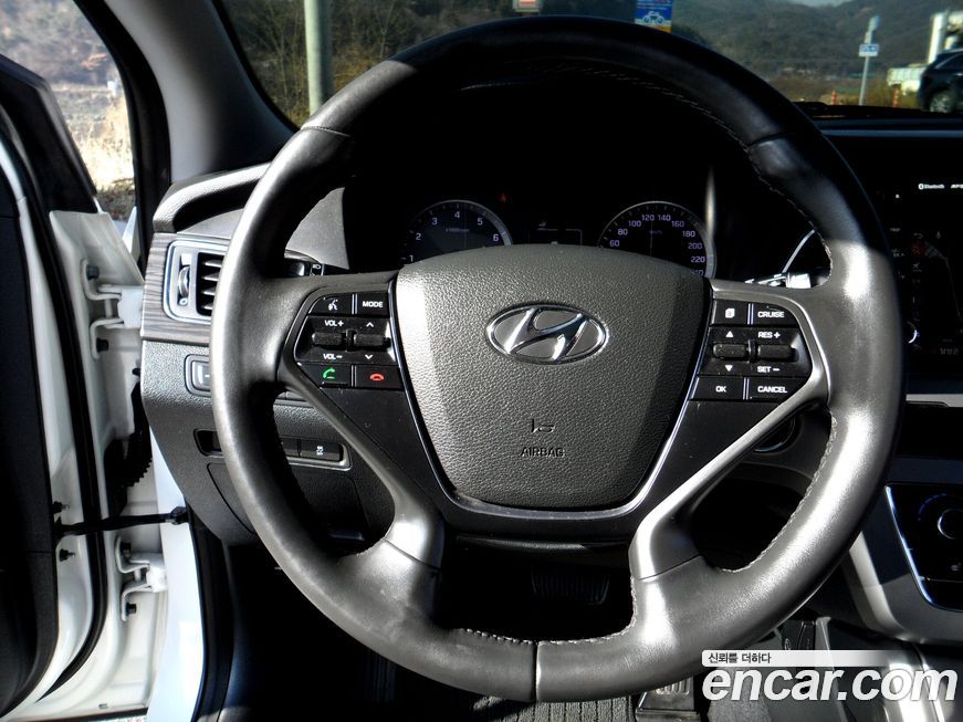 Hyundai Sonata 2015