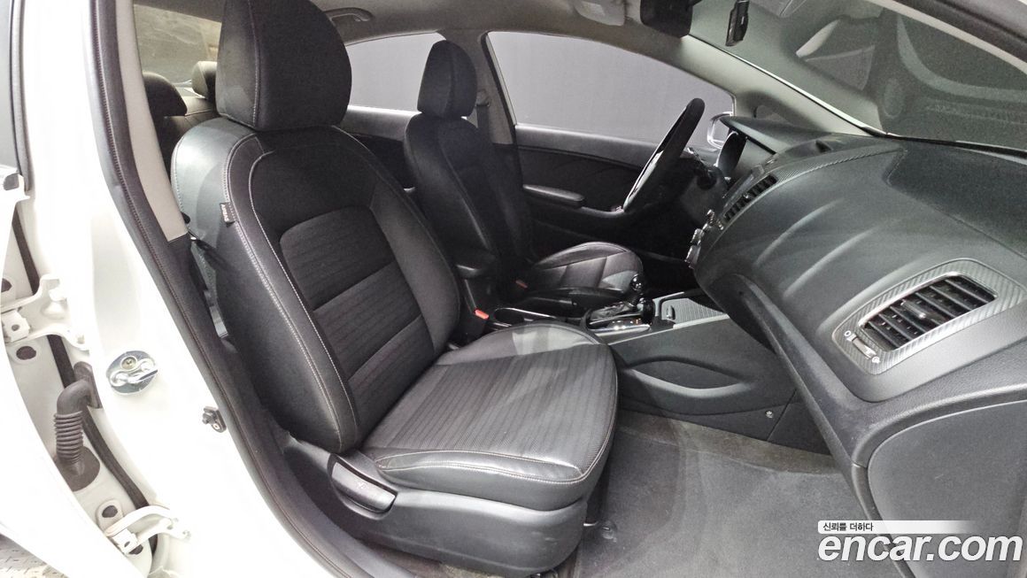 Kia K3 2017