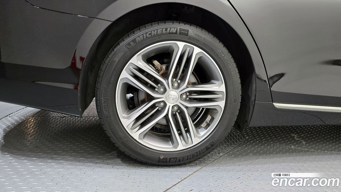 Hyundai Grandeur 2019