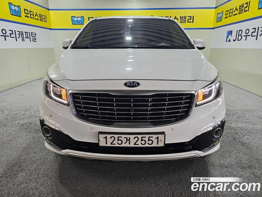 Kia Canival 2016