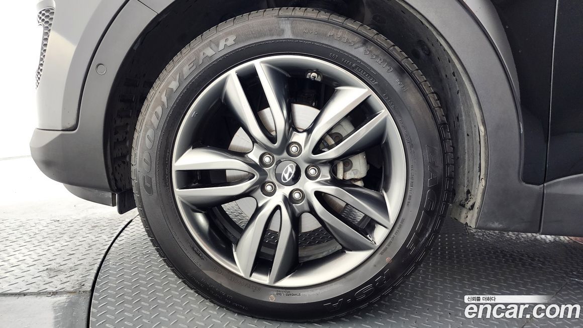 Hyundai Santafe 2015
