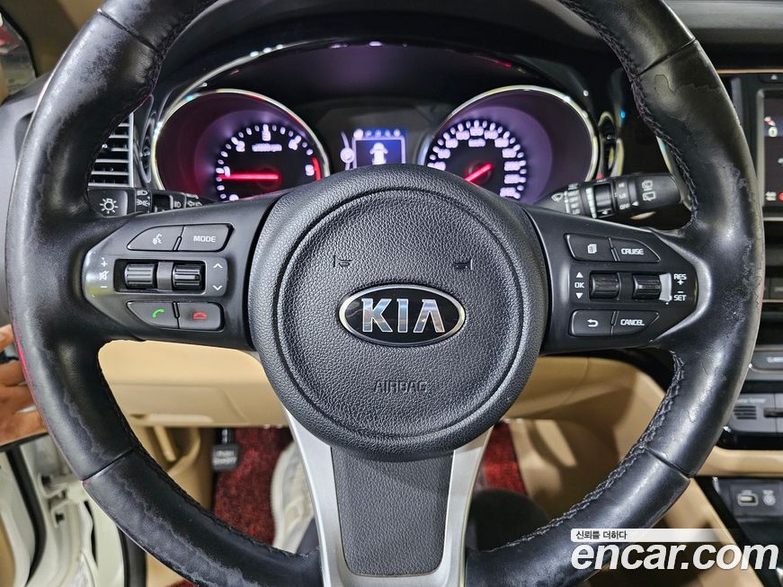 Kia Canival 2016