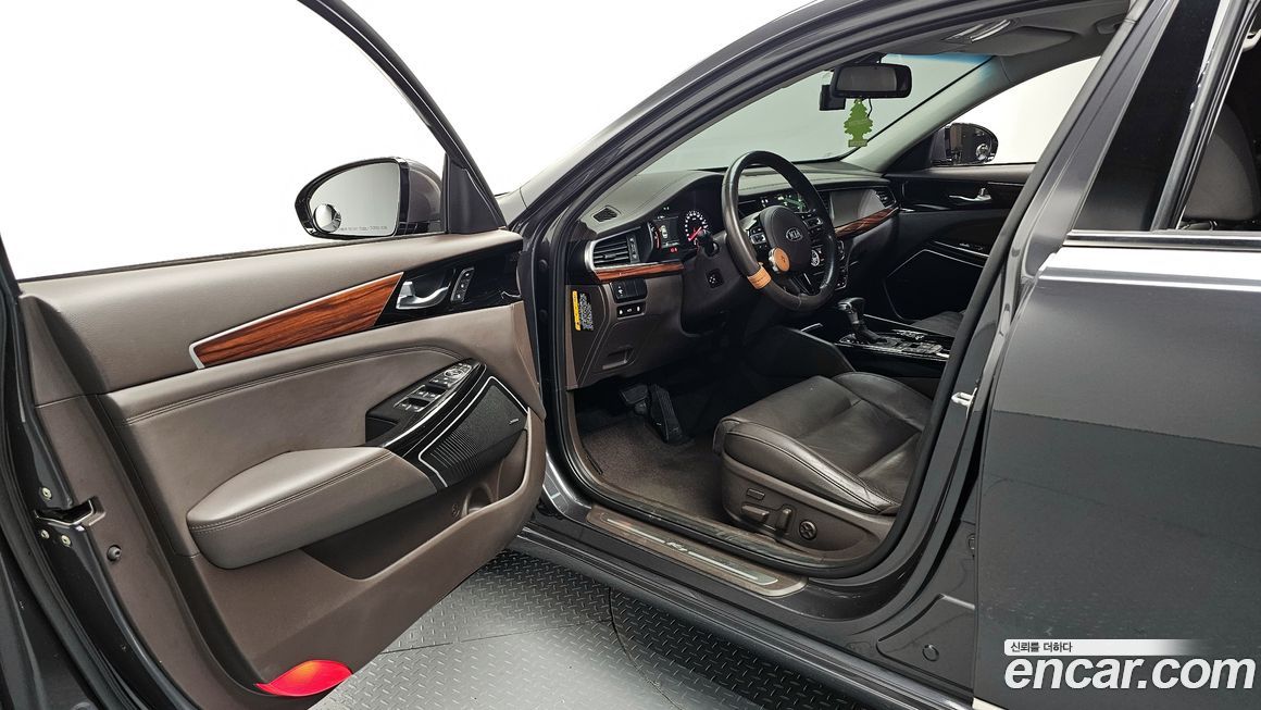 Kia K7 2016