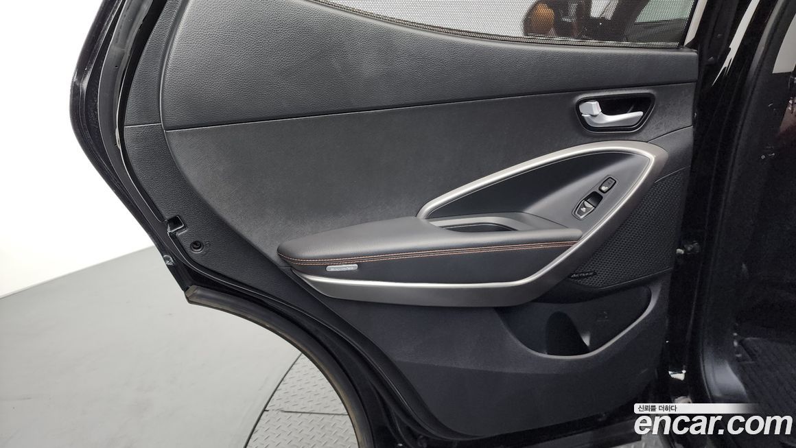 Hyundai Santafe 2015
