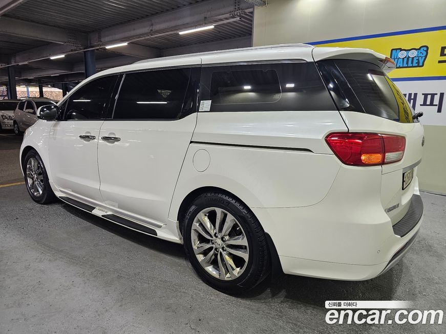 Kia Canival 2016