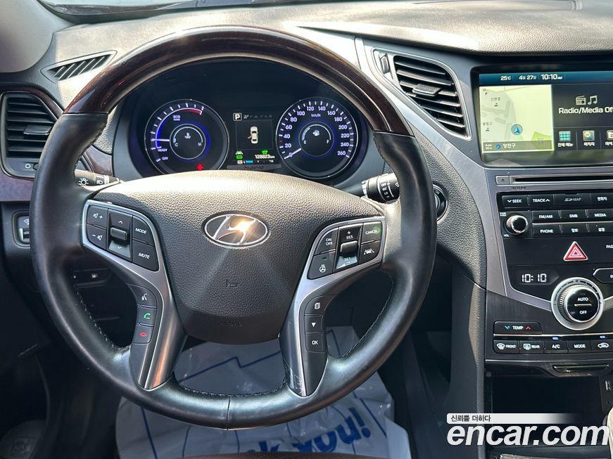 Hyundai Grandeur 2016