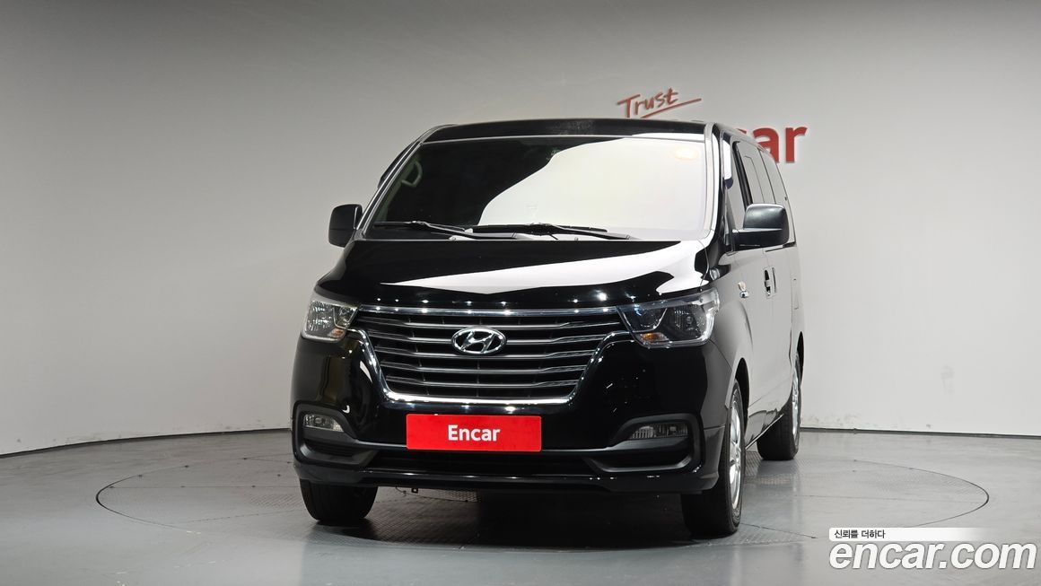 Hyundai Starex 2018