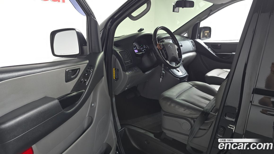 Hyundai Starex 2018