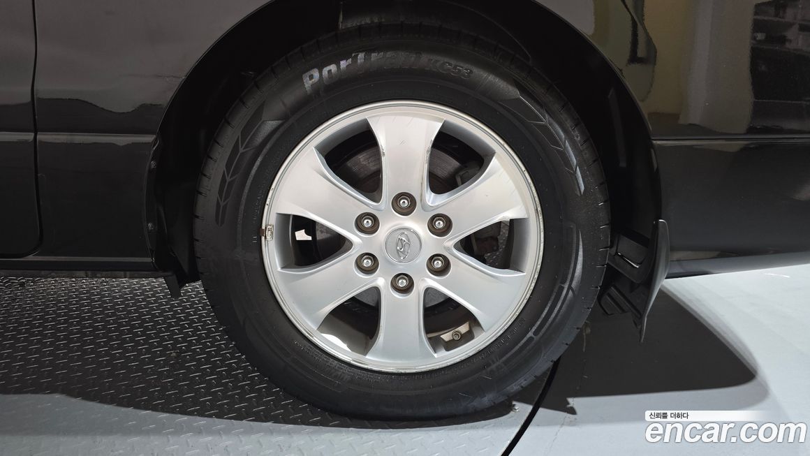 Hyundai Starex 2018