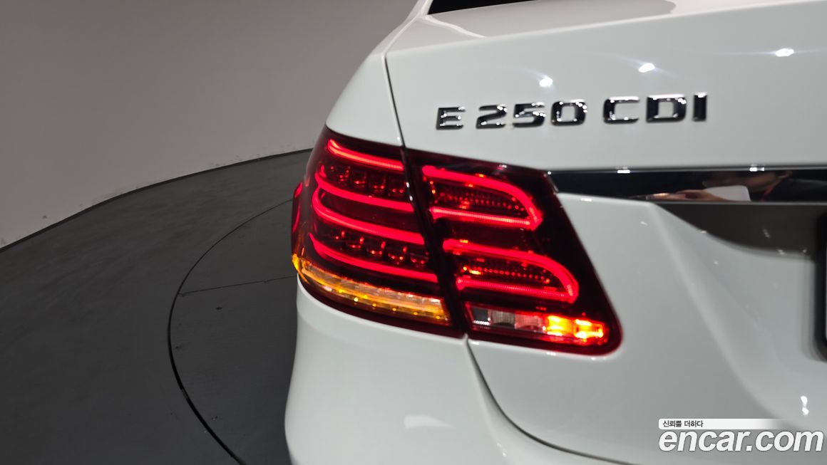 Mercedes-Benz E-Class 2014