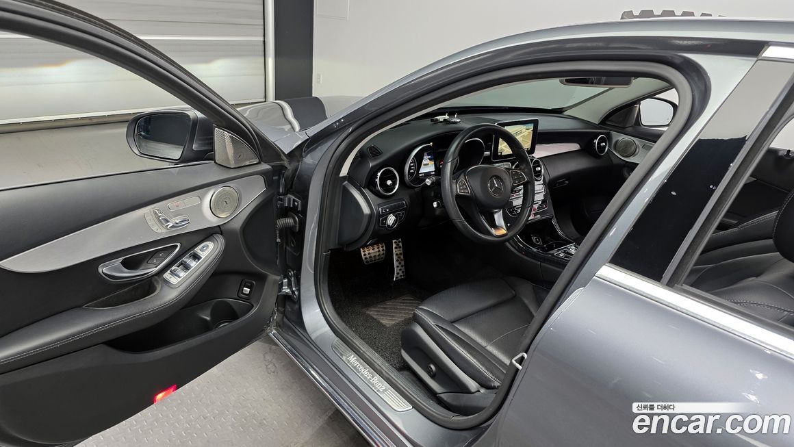 Mercedes-Benz C-Class 2017