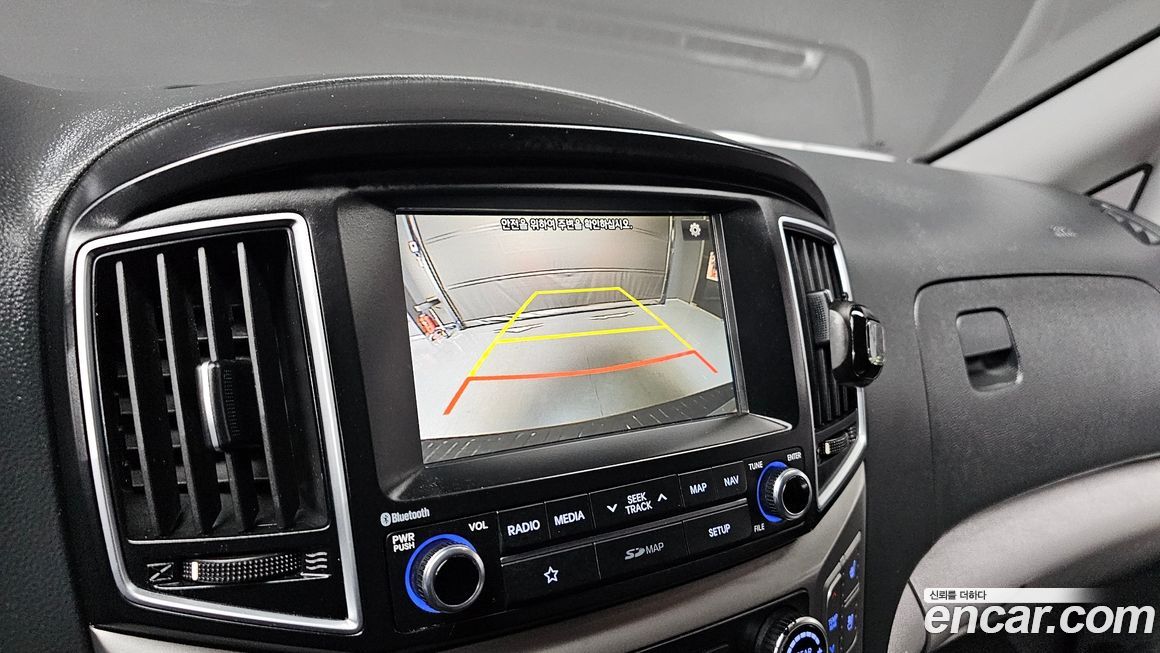 Hyundai Starex 2018