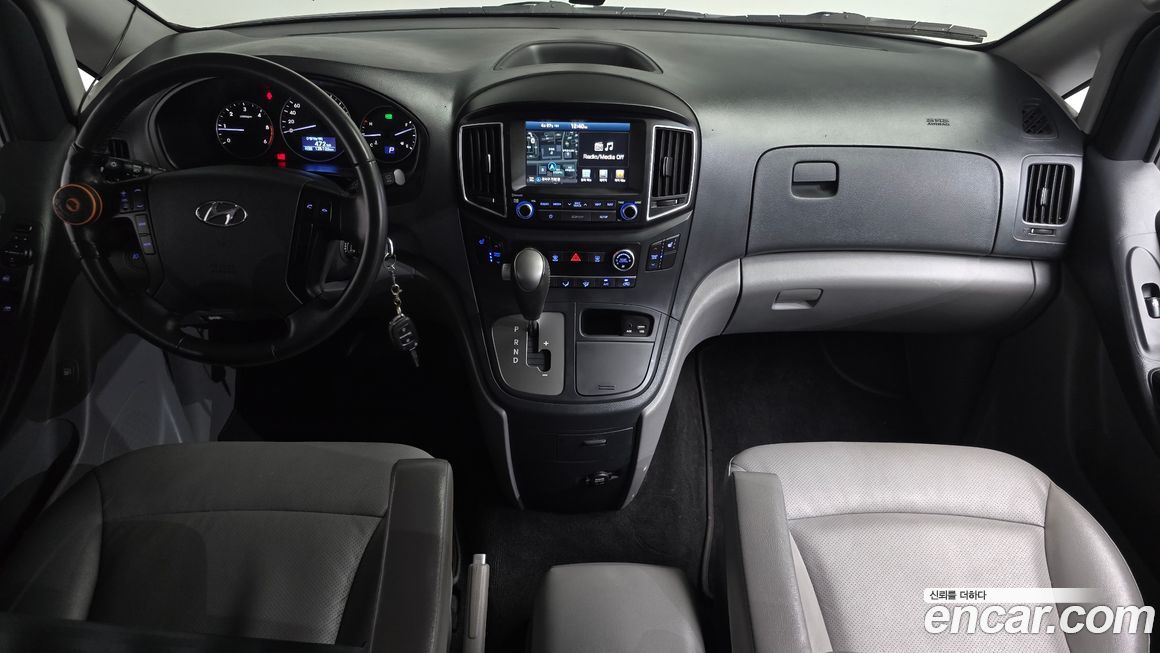 Hyundai Starex 2018