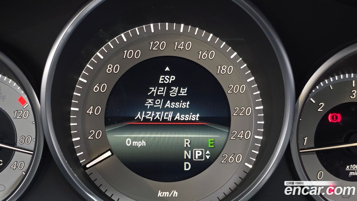 Mercedes-Benz E-Class 2014