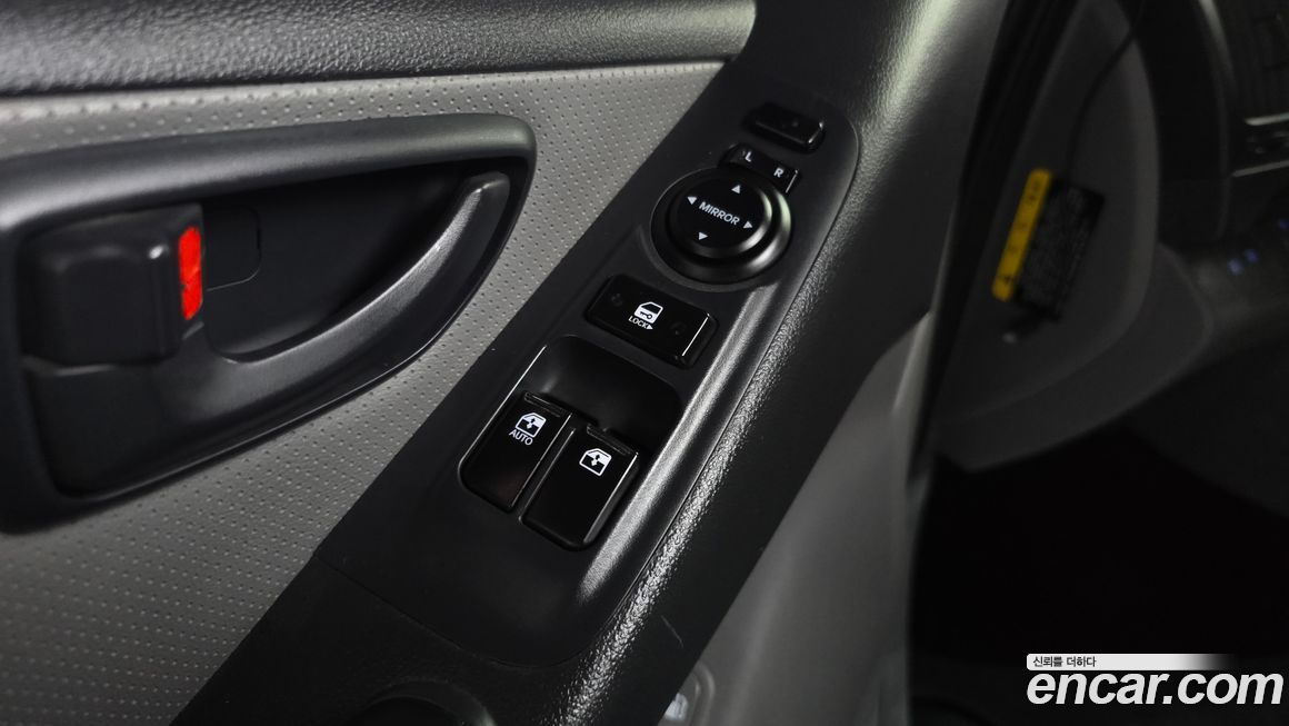 Hyundai Starex 2018