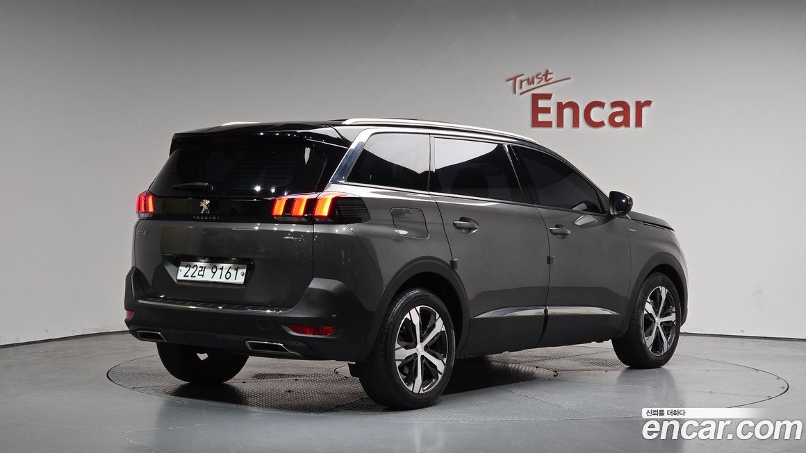 Peugeot 5008 2019