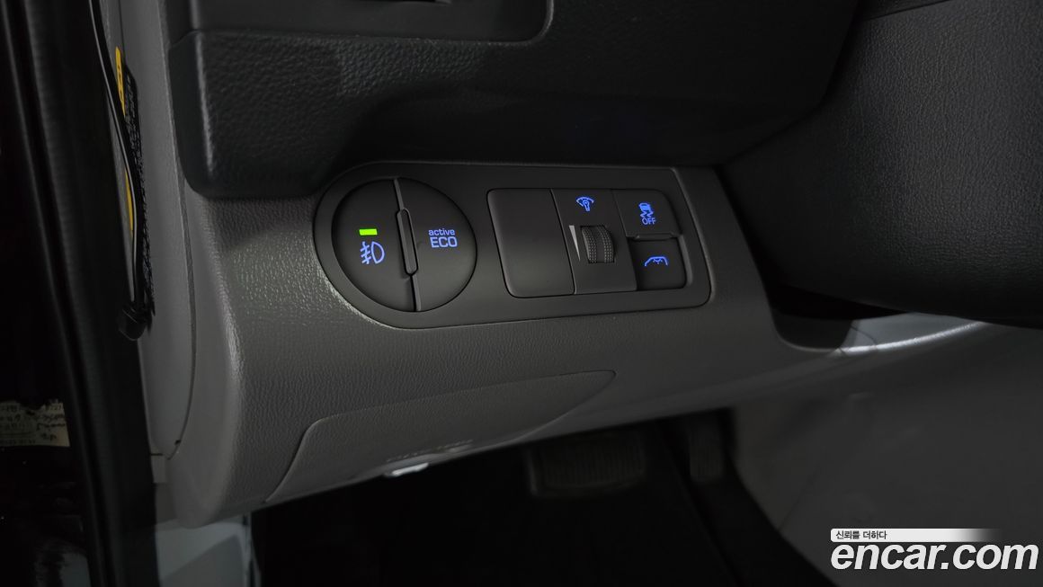 Hyundai Starex 2018