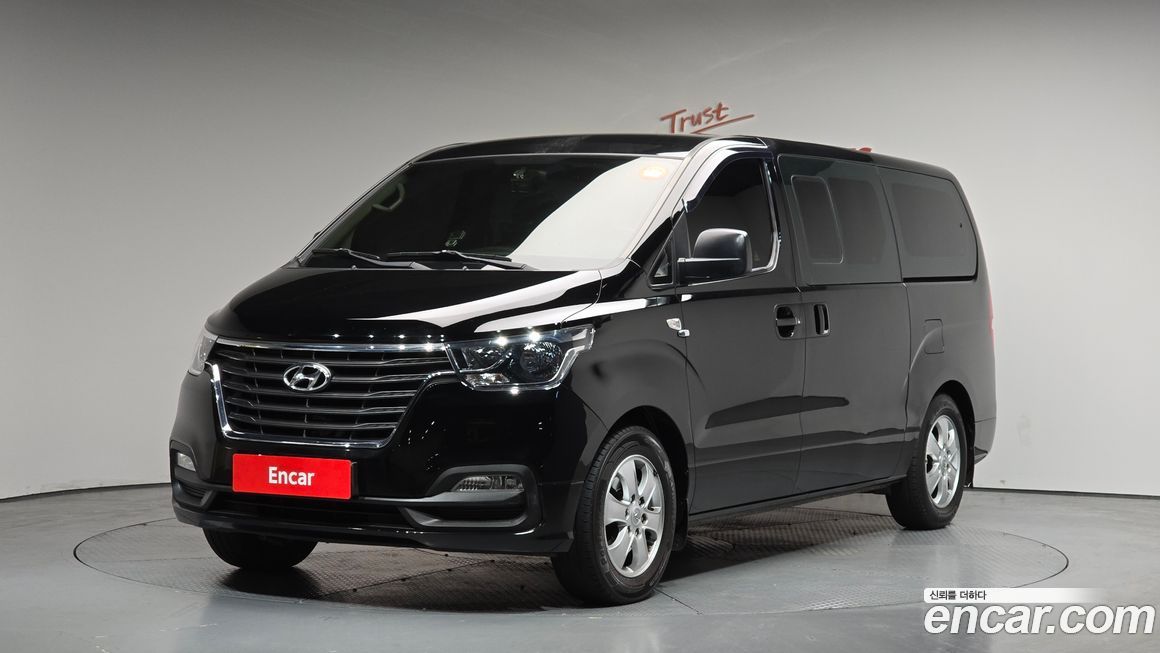 Hyundai Starex 2018