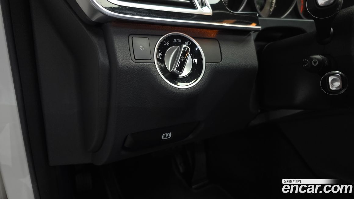 Mercedes-Benz E-Class 2014