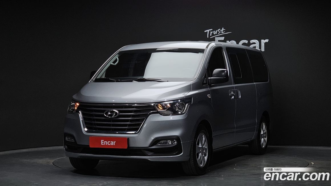 Hyundai Starex 2018