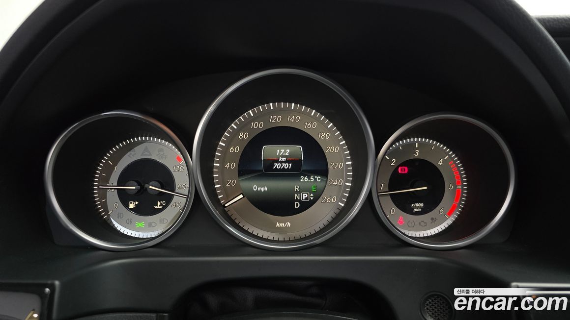 Mercedes-Benz E-Class 2014