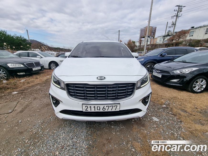 Kia Canival 2019