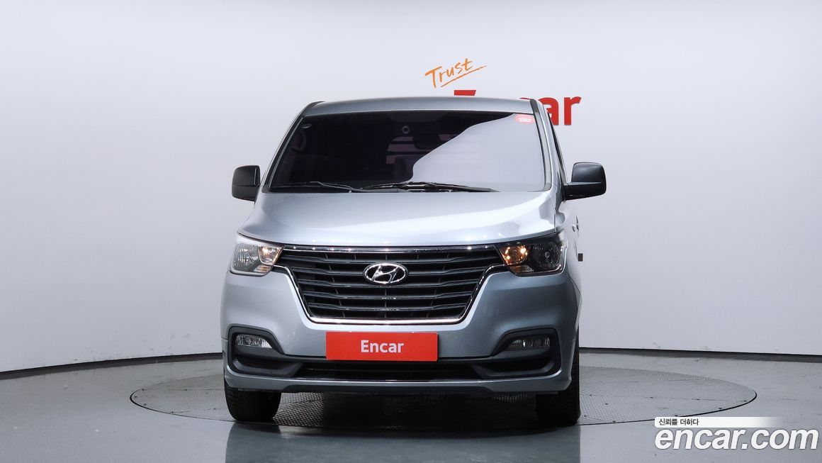 Hyundai Starex 2019
