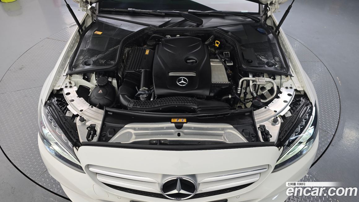 Mercedes-Benz C-Class 2016