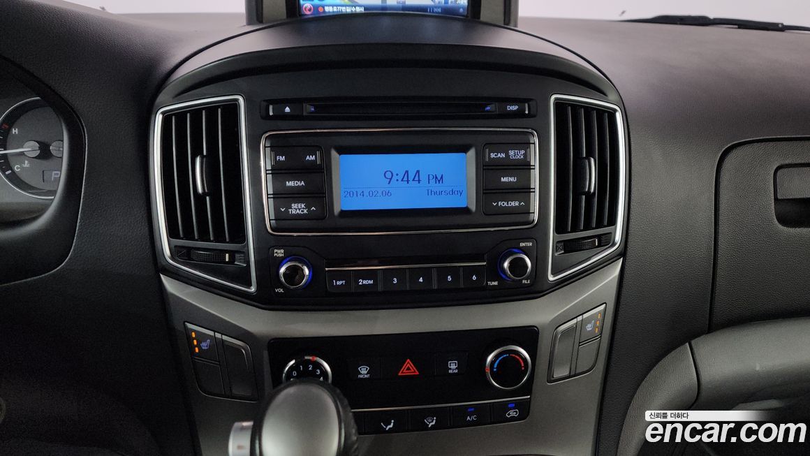 Hyundai Starex 2019