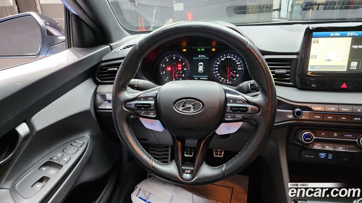 Hyundai Veloster 2019